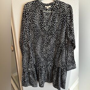 Black and White Patterned Dress